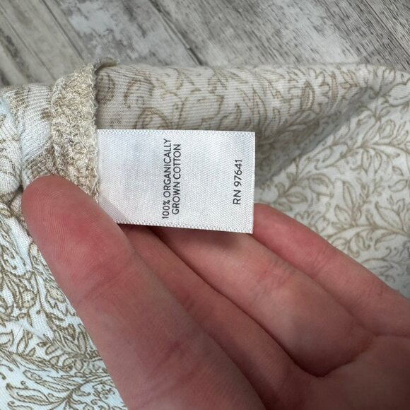 J Jill Pure Jill beige paisley floral 3/4 sleeve top button detail size large Q8 - Picture 4 of 6